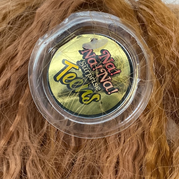 Na! Na! Na! Surprise Teens Slumber Party Fashion Doll 11” tall - Picture 9 of 14